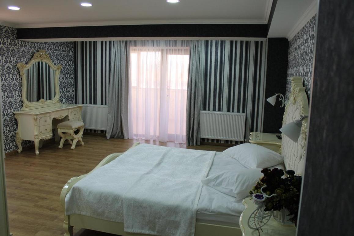 Hotel Grand Palace Akhaltsikhe  Eksteriør billede